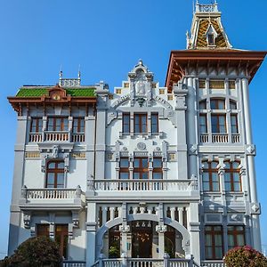 Hotel Villa Rosario, Palacete